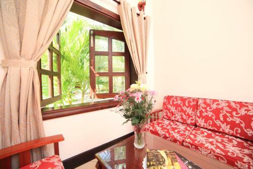 Hotel Gold Rooster Resort