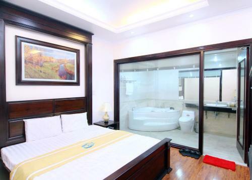 Lakeside 2 Hotel Nam ??nh