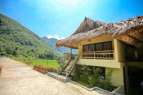 Mai Chau Villas