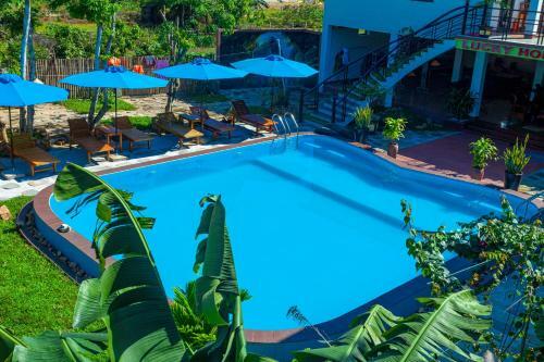Hotel Lucky Homes