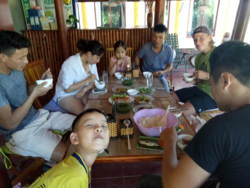 Lodge Phong Nha Rice Field Homestay