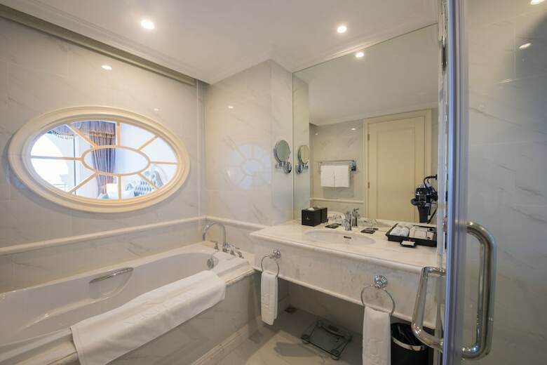 Hotel Vinpearl Discovery Cua Hoi