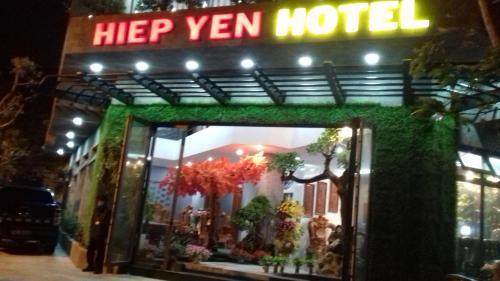 Hotel Kh�ch S?n Hi?p Y?n