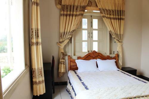Hotel Hoang Gia Doc Let
