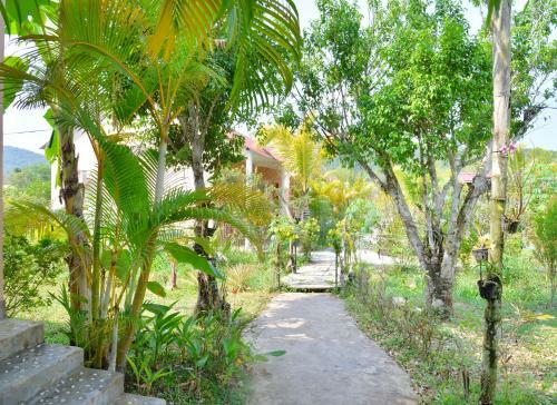 Bed & Breakfast Bungalow Yen Trinh