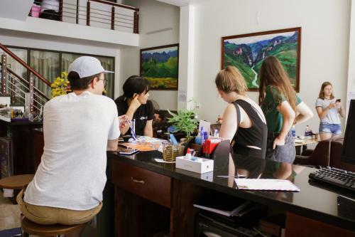 Bong Ha Giang Hostel