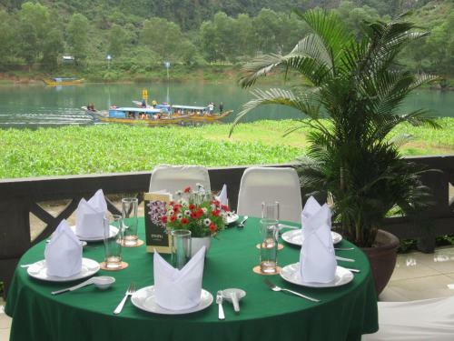 Albergue Saigon Phong Nha
