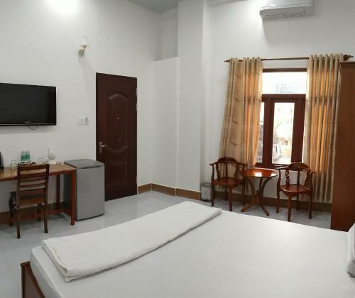 Hotel Kh�ch S?n Ng?c H�n
