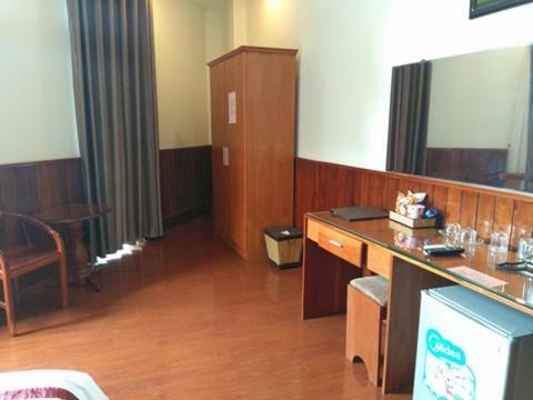 Hotel Kh�ch S?n H?ng Ng?c Ph� Y�n