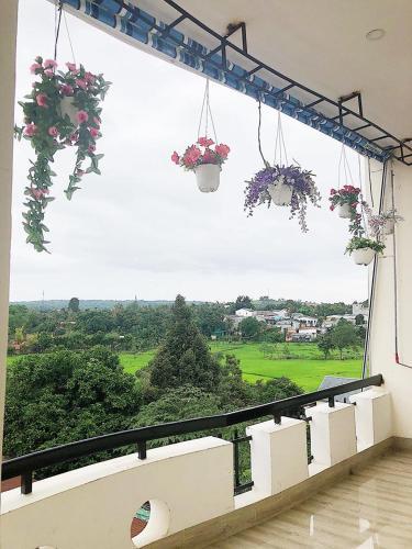 Hotel Kh�ch S?n T�nh Ph�t
