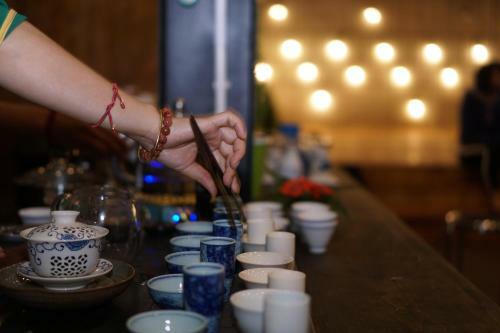 Thi�n ???ng S?ng ?o - Long Dinh Tea