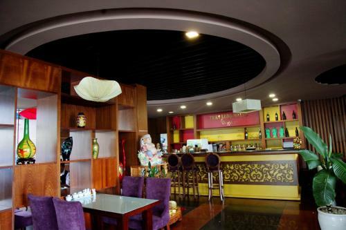 Tran Long Hotel