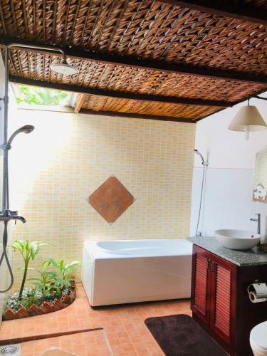 Bed & Breakfast Mango Home Riverside