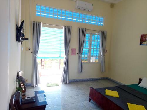 Hostal Binh An Backpacker Guesthouse