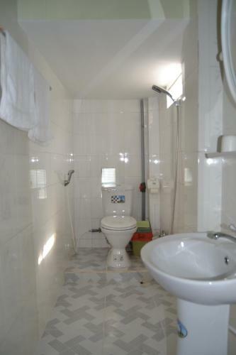 Hostal Binh An Backpacker Guesthouse