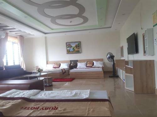 Ruby Hotel
