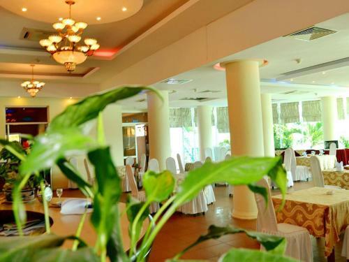 My Tra Riverside Hotel