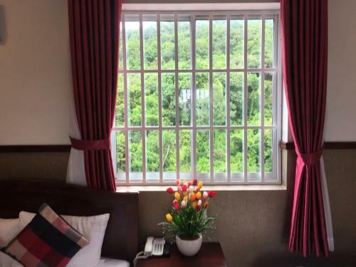 Tan Hoang Gia Hotel