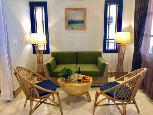 Hotel L'azure Resort And Spa