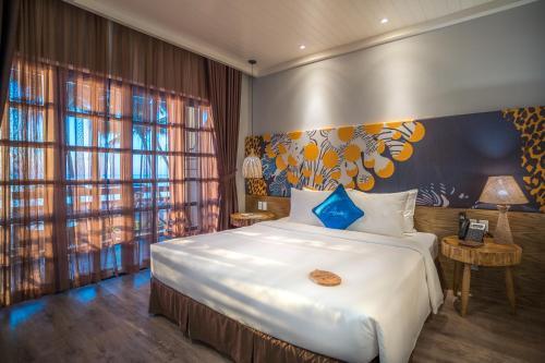 Hotel L'azure Resort And Spa
