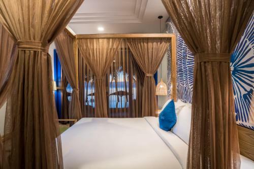 Hotel L'azure Resort And Spa