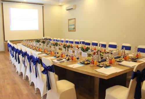 Hotel L'azure Resort And Spa