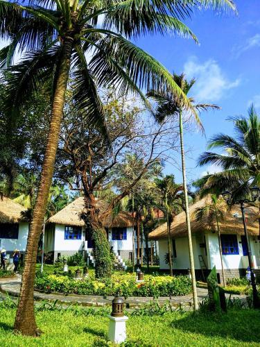Hotel L'azure Resort And Spa