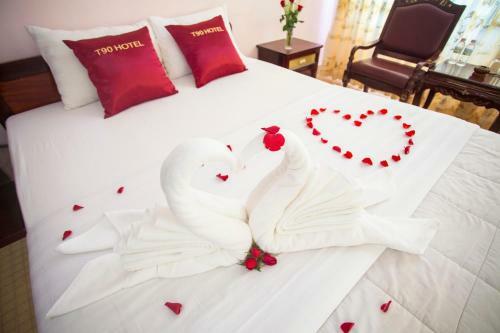 T90 Hotel