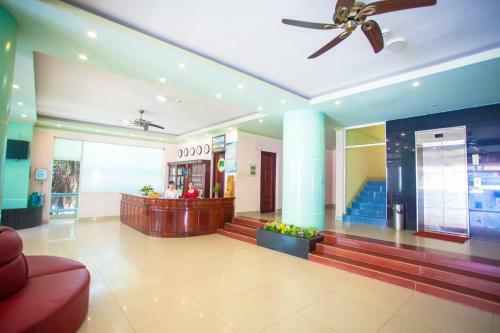 T90 Hotel