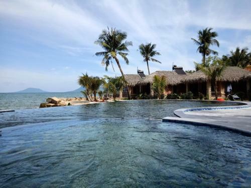 Hotel Phu Quoc Kim 2 Beach Front Resort