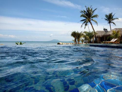 Hotel Phu Quoc Kim 2 Beach Front Resort