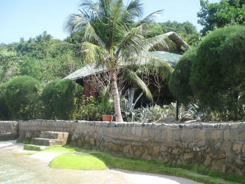 Hotel Whale Island Resort