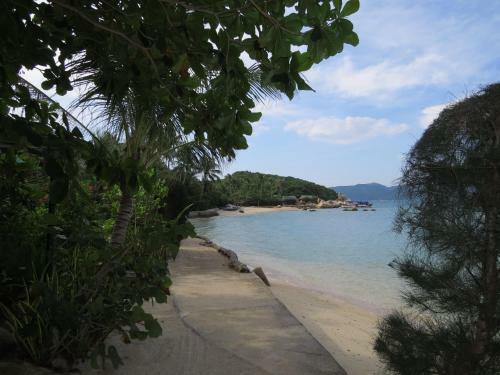 Hotel Whale Island Resort