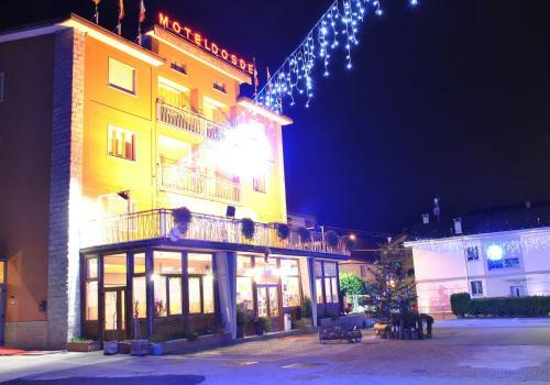 Hotel Albergo Motel Dosd�