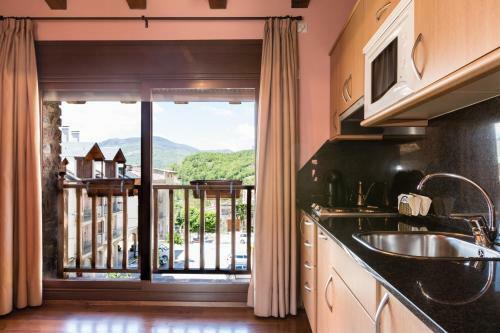Aparthotel L`estan�a De L`era