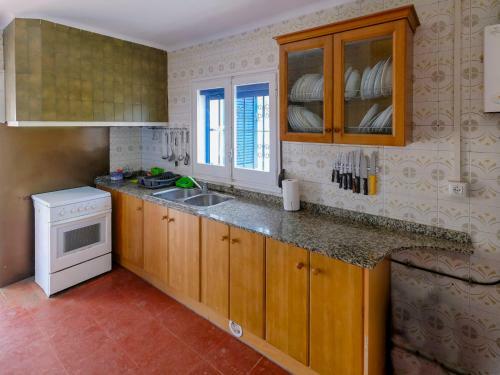 Holiday Home Mas Del Guix� L'ametlla De Mar