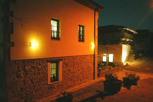 Hotel El Lacayo De Sestiello