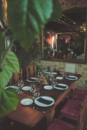 Hotel El Lacayo De Sestiello