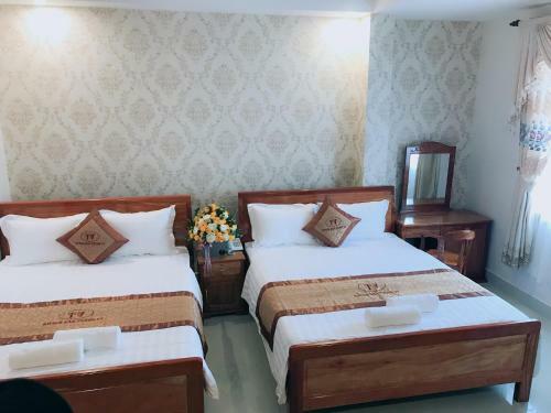 Hotel Kh�ch S?n T??ng Vy