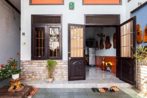 Hostal Ngoc Tran Guesthouse