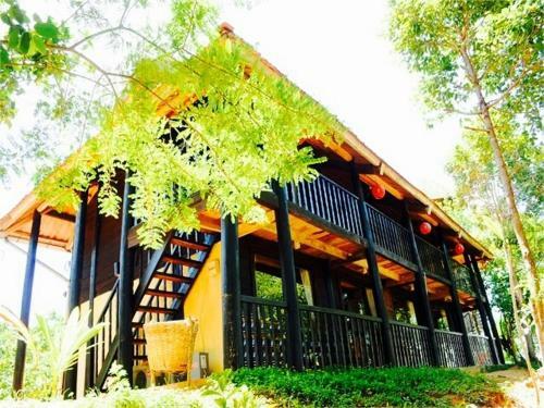 Hotel River Ray Estates Resort