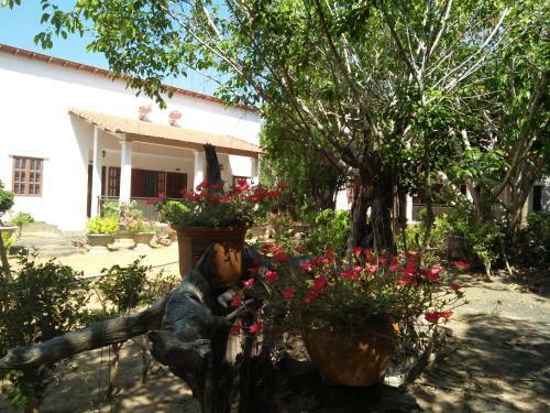 Hotel Long Chau Resort