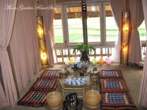 Moon Garden Homestay