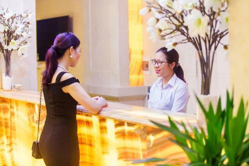 Tu Son Luxury Hotel