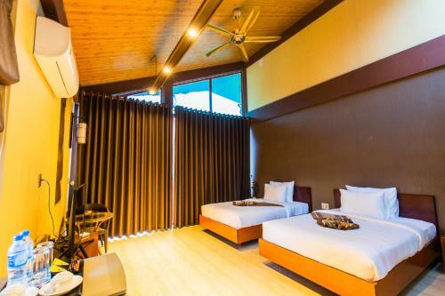 Hamya Hotsprings And Resort