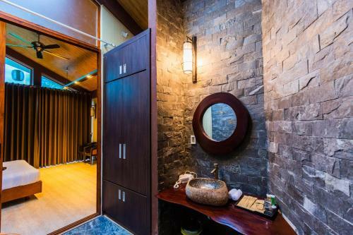 Hamya Hotsprings And Resort