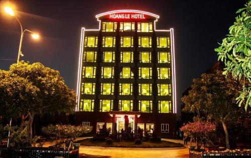 Hotel Kh�ch S?n Ho�ng L�