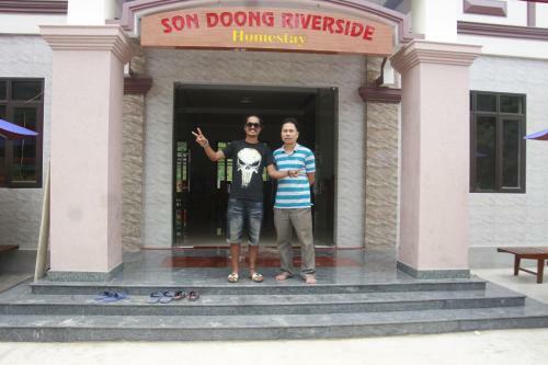 Hotel Son Doong Riverside