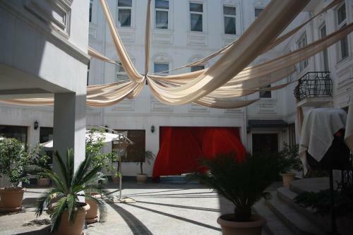 Boutique Hotel Atrium-victoria