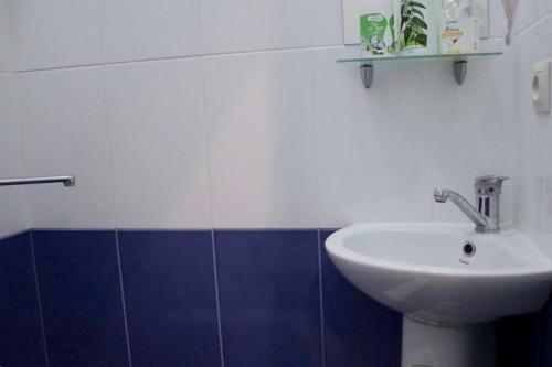 Hostal Guesthouse On Voronova 86